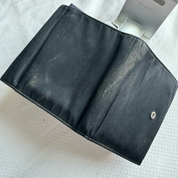 🔥Prada Nylon Tri-Fold Wallet - Picture 6 of 17